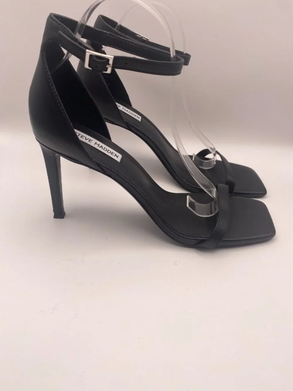 Steve Madden Womens Black Leather High Heel Strap Sandal Sz 10